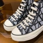 Valentino unisex casual shoes