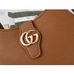 GUCCI shoulder backpack model ✨ model ✨ seven hundred and twenty-six thousand two hundred and seventy-four