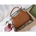 GUCCI shoulder backpack model ✨ model ✨ seven hundred and twenty-six thousand two hundred and seventy-four