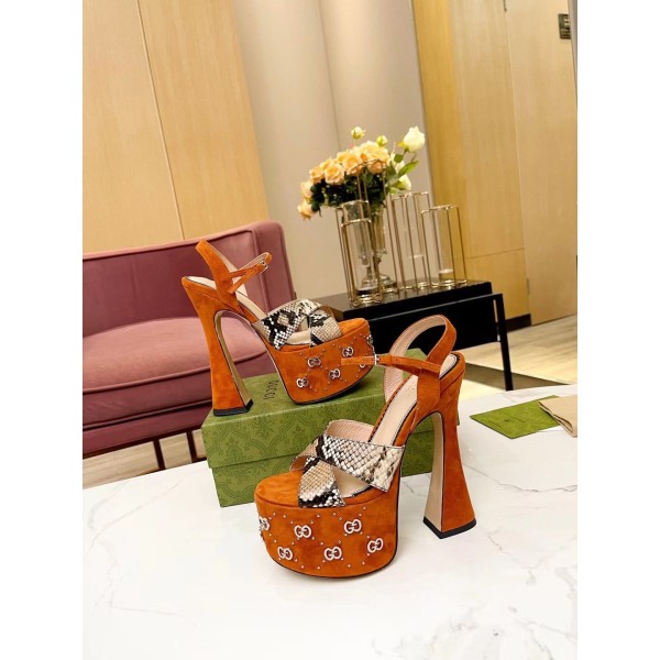 Gucci runway show water platform popular sandals