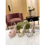 Gucci runway show water platform popular sandals