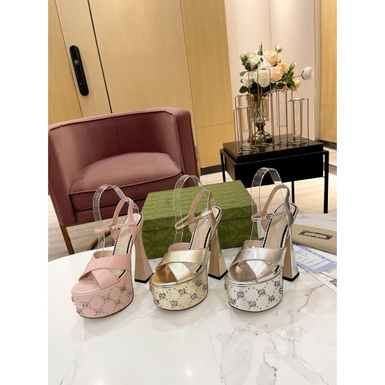 Gucci runway show water platform popular sandals