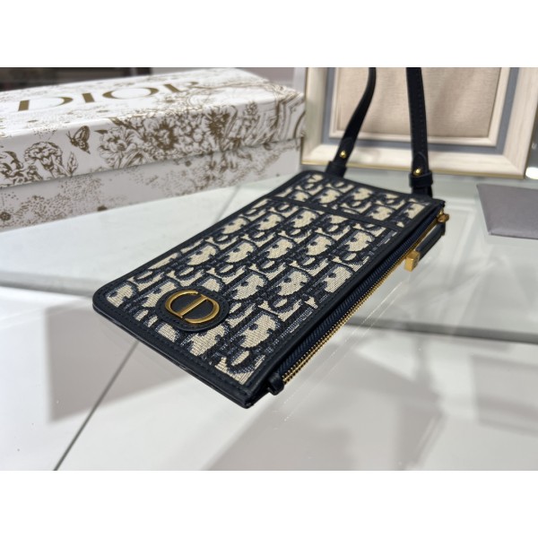 Dior  印花 30 Montaigne 长款钱包编码：S2090
