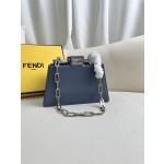 FENDI  Peekaboo Cut 包款款号：1012