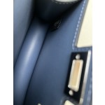 FENDI  Peekaboo Cut 包款款号：1012