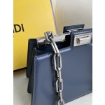 FENDI  Peekaboo Cut 包款款号：1012