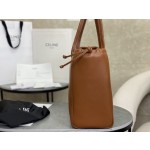 𝐂𝐞𝐥𝐢𝐧𝐞 New canvas drawstring bag model: 199973