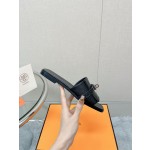 Hermes Kelly buckle up slippers