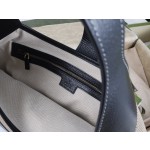 GUCCI shoulder backpack model ✨ model ✨ seven hundred and twenty-six thousand two hundred and seventy-four