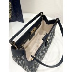 DIOR new Key handbag series medium