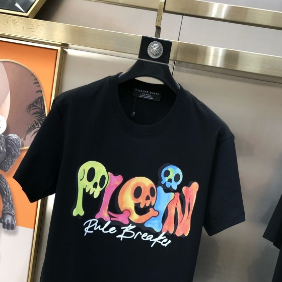 McQueen Round Neck Short Sleeve T-shirt