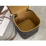 CELINE Mini Makeup Bag/Small Box Model: 10J763