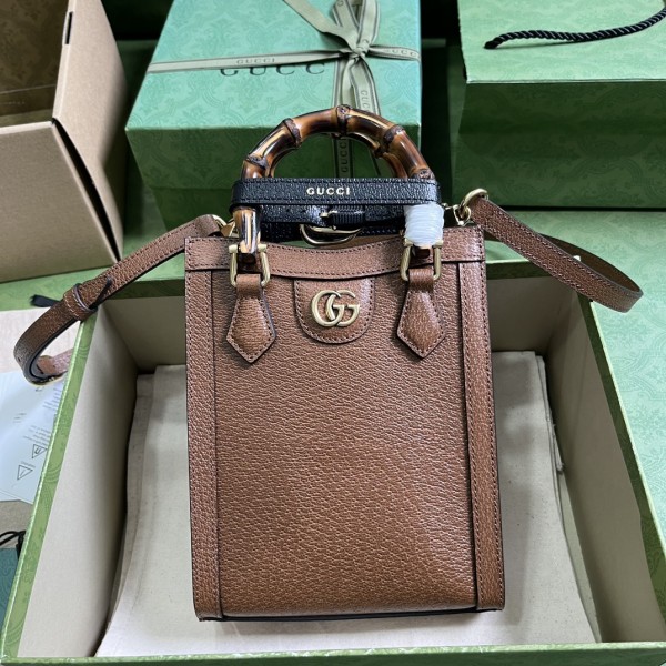 GUCCI Diana Bamboo Mini Tote Bag Model: 739079