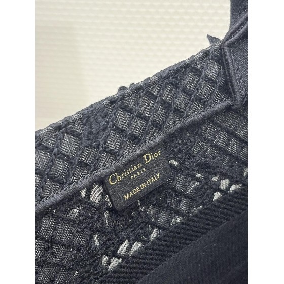 DIOR Tote latest spring and summer