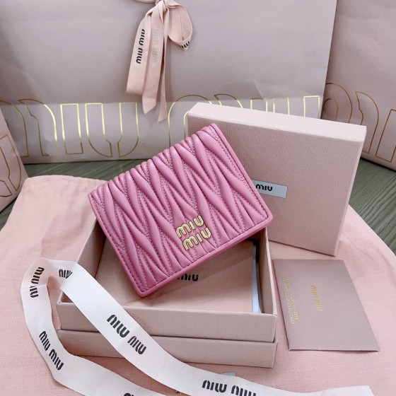 MIU MIU 5MV204: Pocket Wallet