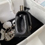 CHANEL 23A Diamond Handle CF S4141
