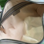 GUCCI Marmont series small handbag model: 746319