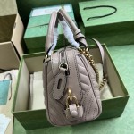 GUCCI Marmont series small handbag model: 746319