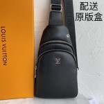 Louis Vuitton-Men 👮 Chest Bag1026