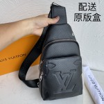 Louis Vuitton-Men 👮 Chest Bag1027