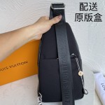 Louis Vuitton-Men 👮 Chest Bag1027
