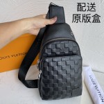 Louis Vuitton-Men 👮 Chest Bag1028