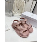 Dior's latest hot sandals