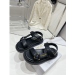 Dior's latest hot sandals