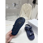Dior's latest hot sandals