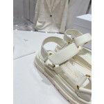 Dior's latest hot sandals