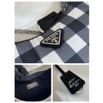 Prada plaid three in one 🎉 1BH204