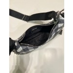 Prada plaid three in one 🎉 1BH204