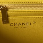 CHANEL 23A Diamond Handle CF S4141