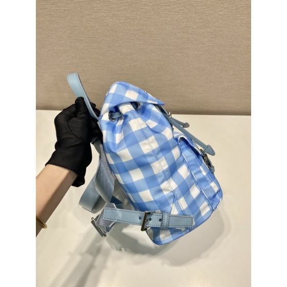 Prada Plaid Backpack 🎉 1BZ677