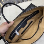 Prada-top imported cowhide