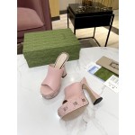 Gucci runway show water platform popular sandals