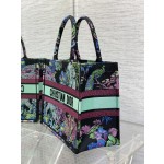 Dior Tote's latest concept zoo spring and summer series8001