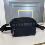 Burberry-High-end men's casual copy bag