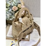 Dior 💯 Wu Ge Embroidery Princess Dai] Model Number: 9027