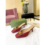 Gucci's latest high-heeled slippers