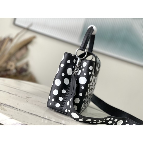 𝐋𝐎𝐔𝐈𝐒𝐕𝐔𝐈𝐓𝐓𝐎𝐍 M21691/48865 Black Pinned White Dot Medium Louis Vuitton x Grass Maisen Collaboration Series