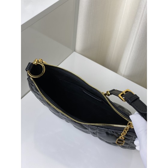 DIOR zipper closure with CD zipper head 9274