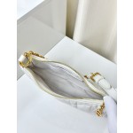 DIOR zipper closure with CD zipper head 9274