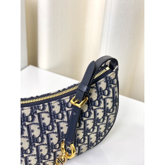 DIOR zipper closure with CD zipper head 9274
