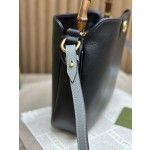 GUCCI Bamboo Joint Bag Model: 746251