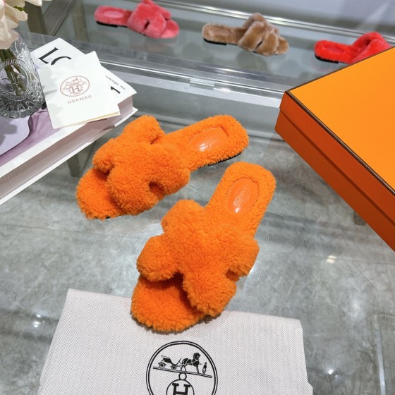 Hermes Teddy Wool H-Trailer