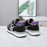 Valentino's latest casual color matching sneakers are minimalist, fashionable, and low cut men's and women's shoes