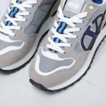 Valentino's latest casual color matching sneakers are minimalist, fashionable, and low cut men's and women's shoes