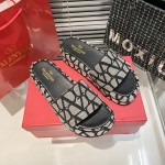 Valentino thick sole slippers
