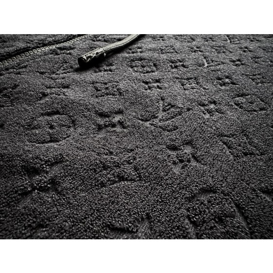 Louis Vuitton... towel embossed sports set • jacket